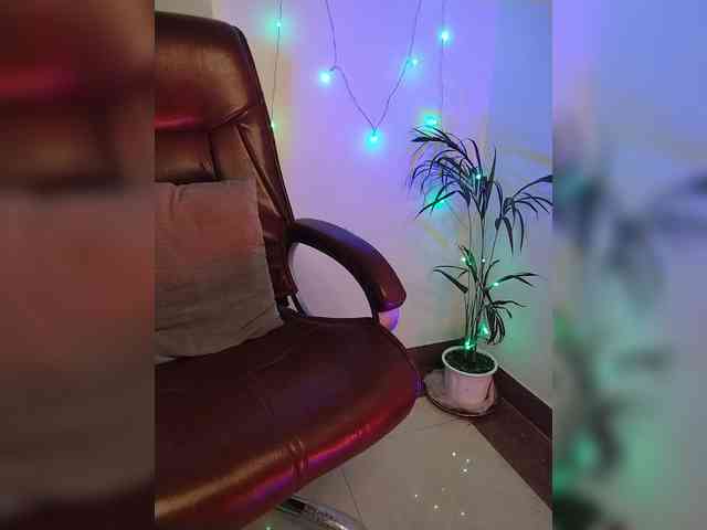 Doll69 Live Webcam on BongaCams