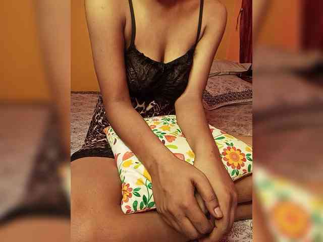 Doll69's cam show statistics and live stream