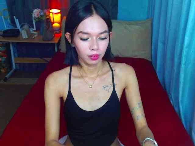 SassyOlivia Live Webcam on BongaCams
