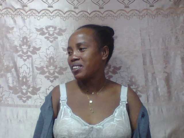 Anita4 live cam on BongaCams