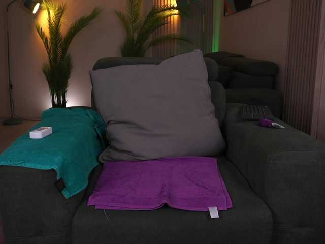 NyraNoble live cam on BongaCams