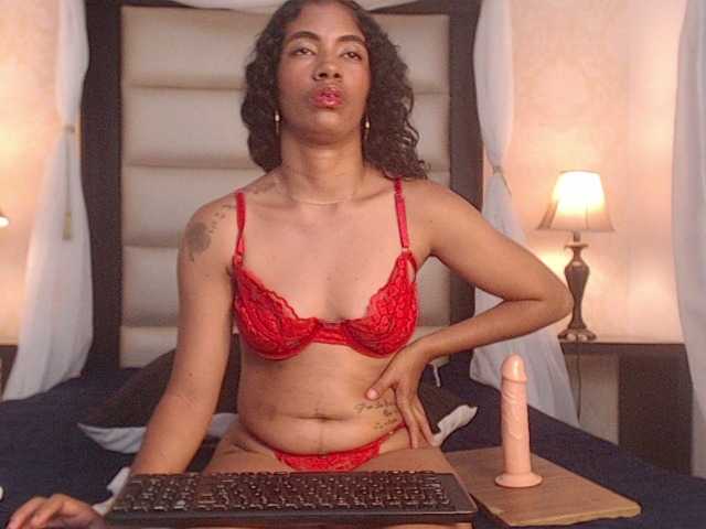 MilaBelle live cam on BongaCams