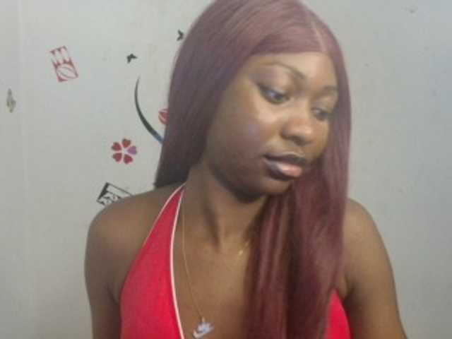 Nastywet-eva live cam on BongaCams