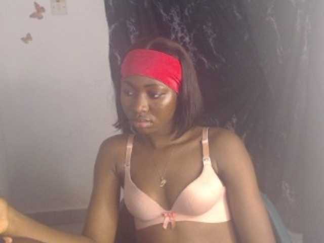 Nastywet-eva live cam on BongaCams