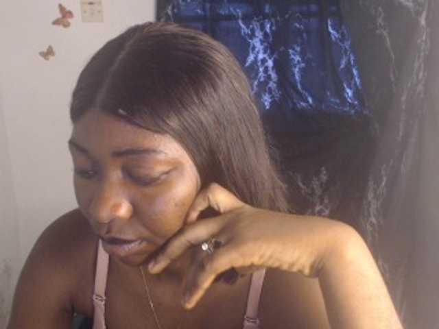 Nastywet-eva live cam on BongaCams