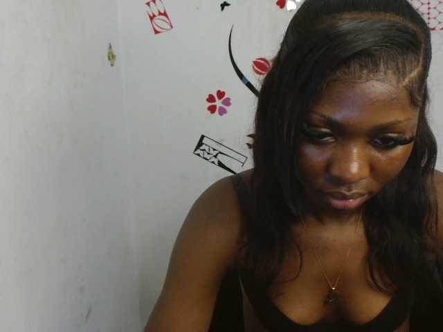 Nastywet-eva live cam on BongaCams