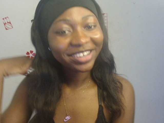 Nastywet-eva live cam on BongaCams