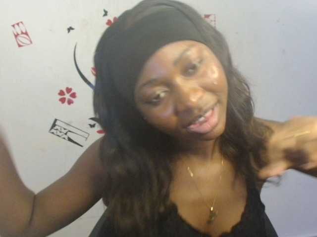 Nastywet-eva live cam on BongaCams