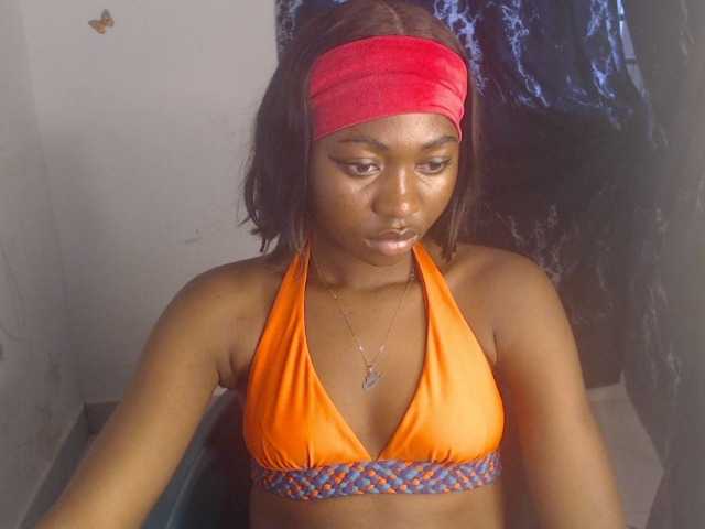 Nastywet-eva live cam on BongaCams