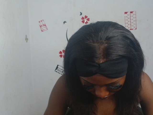 Nastywet-eva live cam on BongaCams