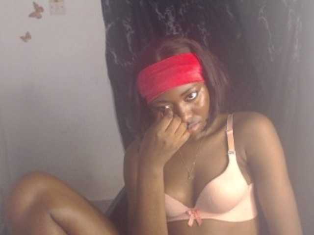 Nastywet-eva live cam on BongaCams