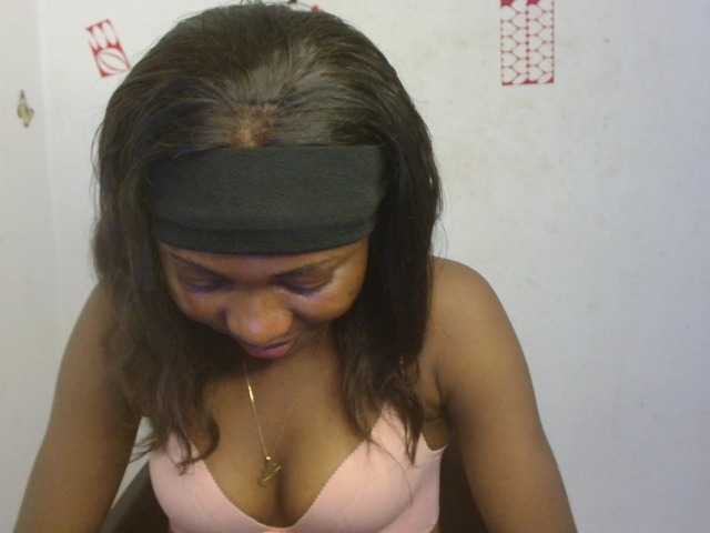 Nastywet-eva live cam on BongaCams