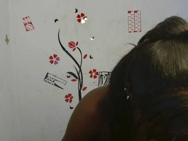 Nastywet-eva live cam on BongaCams