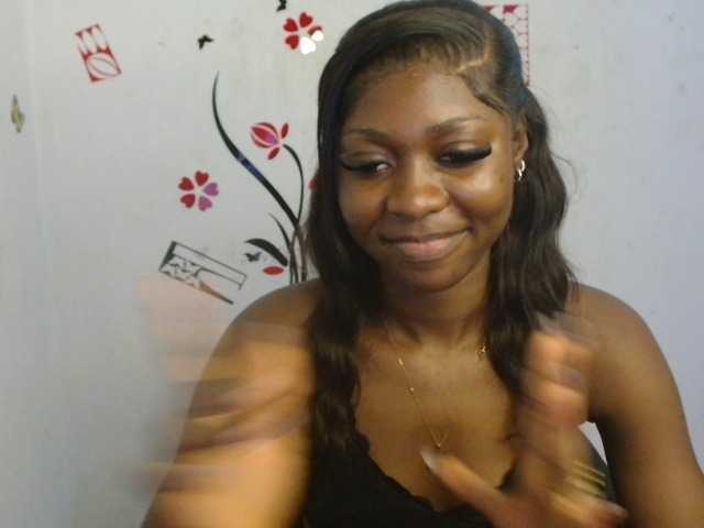 Nastywet-eva live cam on BongaCams