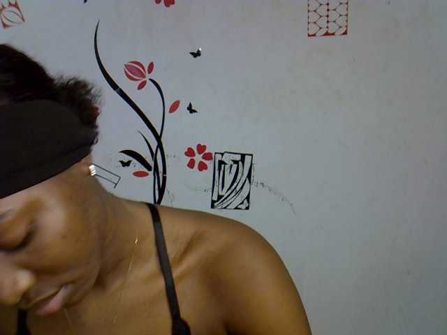 Nastywet-eva live cam on BongaCams