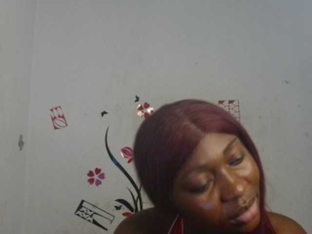 Nastywet-eva live cam on BongaCams