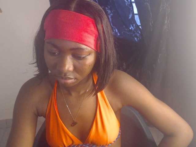 Nastywet-eva live cam on BongaCams