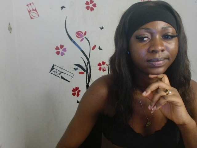 Nastywet-eva live cam on BongaCams