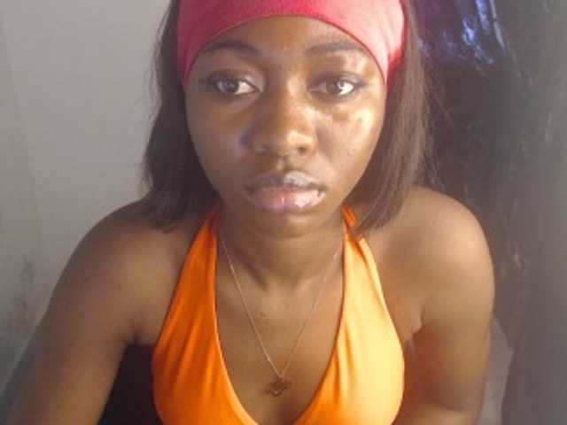 Nastywet-eva live cam on BongaCams