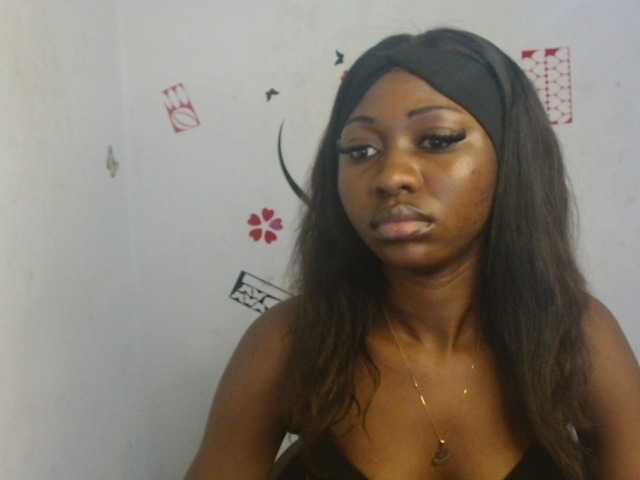 Nastywet-eva live cam on BongaCams