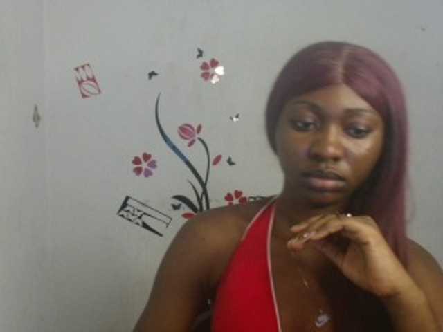 Nastywet-eva live cam on BongaCams