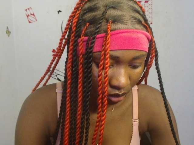Nastywet-eva live cam on BongaCams
