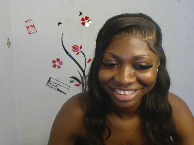 Nastywet-eva live cam on BongaCams