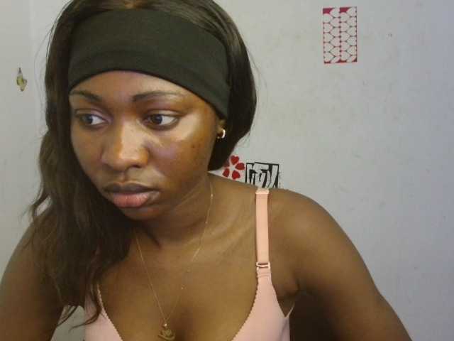Nastywet-eva live cam on BongaCams
