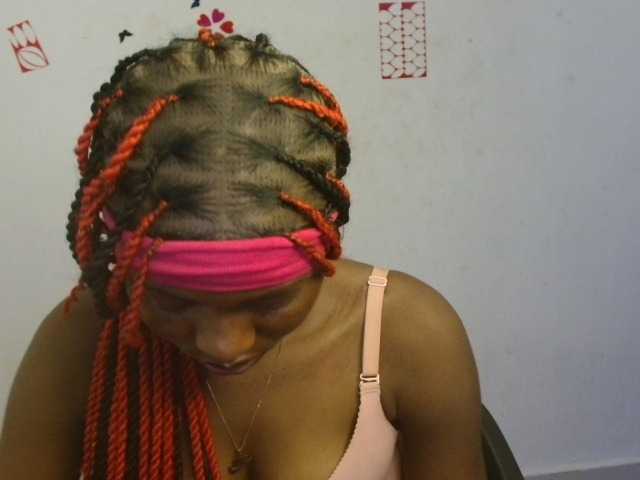 Nastywet-eva live cam on BongaCams