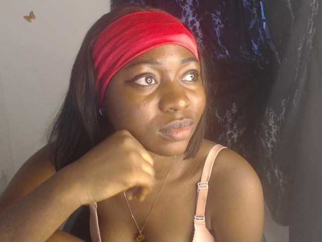 Nastywet-eva live cam on BongaCams