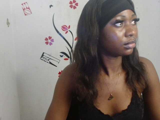 Nastywet-eva live cam on BongaCams