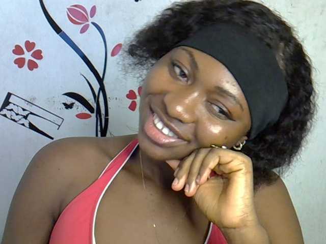 Nastywet-eva live cam on BongaCams