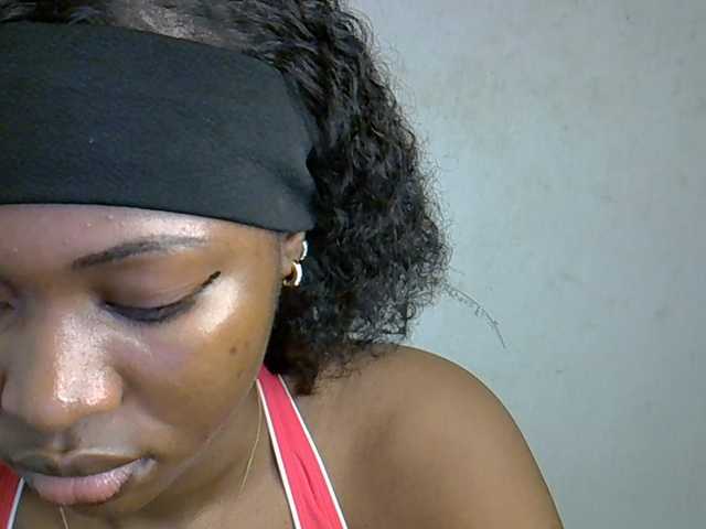 Nastywet-eva live cam on BongaCams