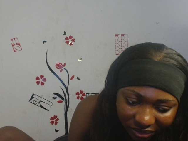 Nastywet-eva live cam on BongaCams