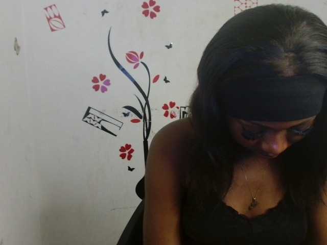 Nastywet-eva live cam on BongaCams