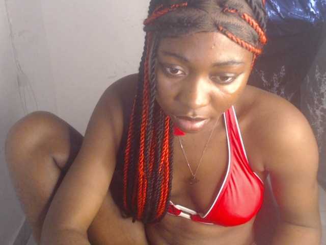Nastywet-eva live cam on BongaCams