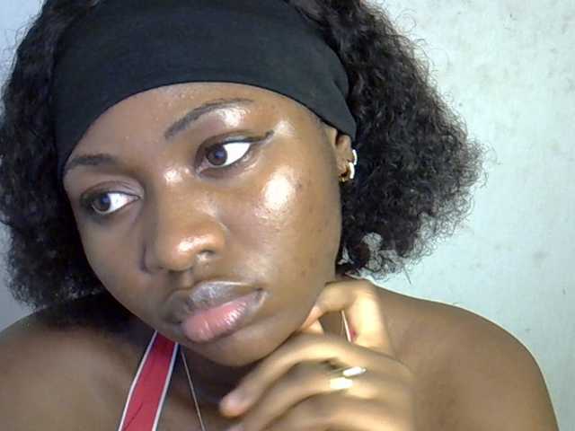 Nastywet-eva live cam on BongaCams