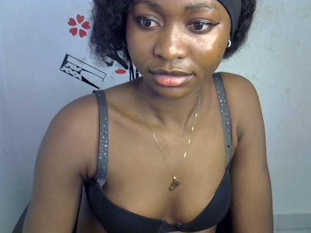Nastywet-eva live cam on BongaCams