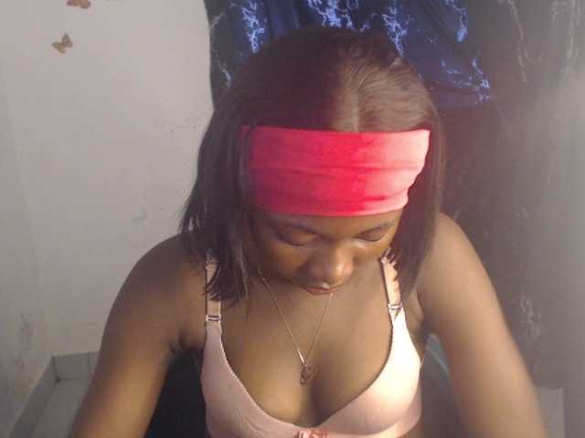 Nastywet-eva live cam on BongaCams