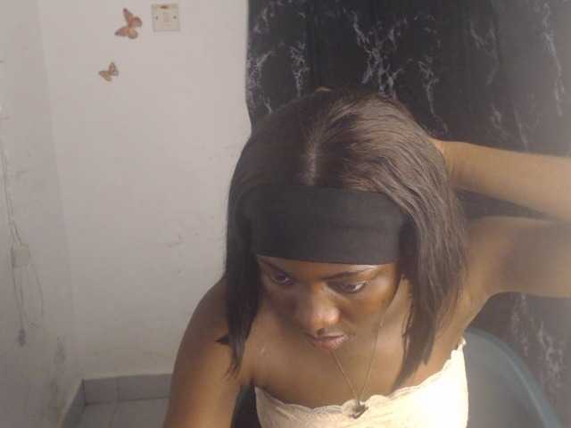 Nastywet-eva live cam on BongaCams