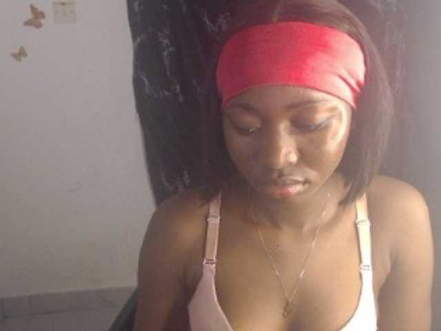 Nastywet-eva live cam on BongaCams