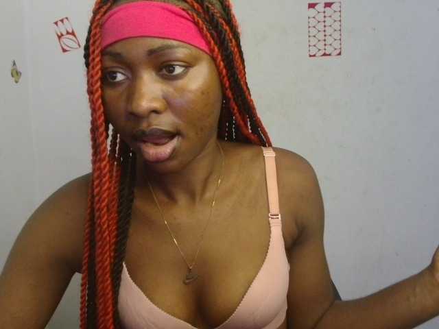 Nastywet-eva live cam on BongaCams