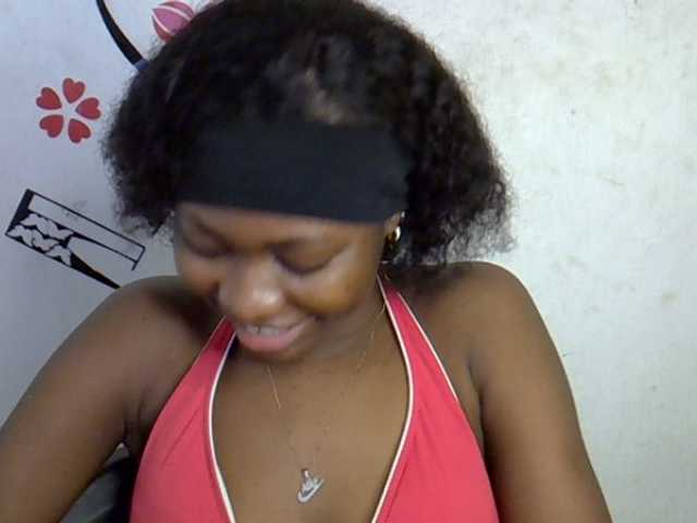 Nastywet-eva live cam on BongaCams