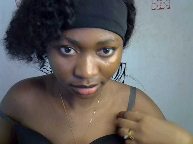 Nastywet-eva live cam on BongaCams