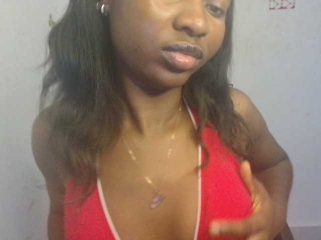 Nastywet-eva live cam on BongaCams