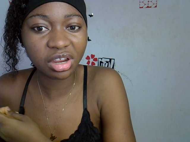 Nastywet-eva live cam on BongaCams