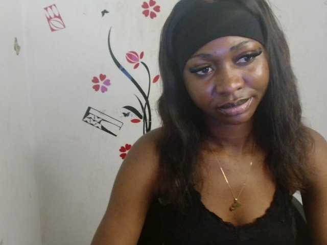 Nastywet-eva live cam on BongaCams