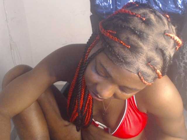 Nastywet-eva live cam on BongaCams