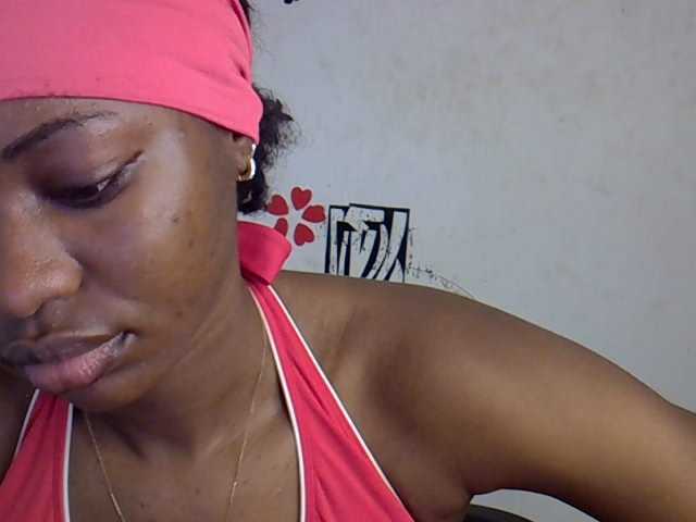 Nastywet-eva live cam on BongaCams