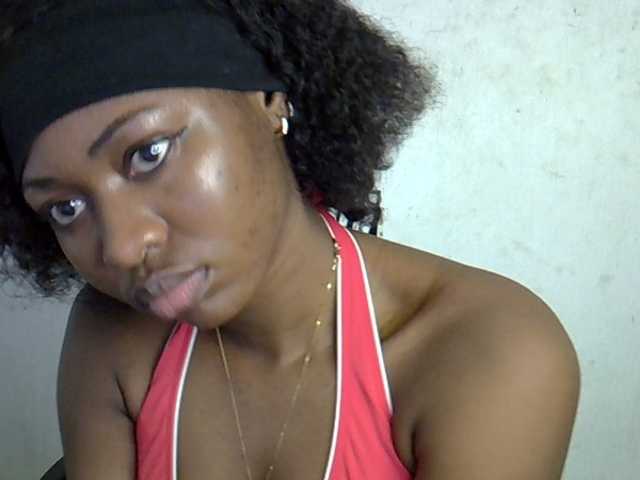 Nastywet-eva live cam on BongaCams